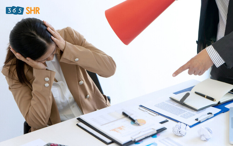 Khó khăn trong công việc của bạn là gì? Có phải bạn đang thiếu kỹ năng giao tiếp?